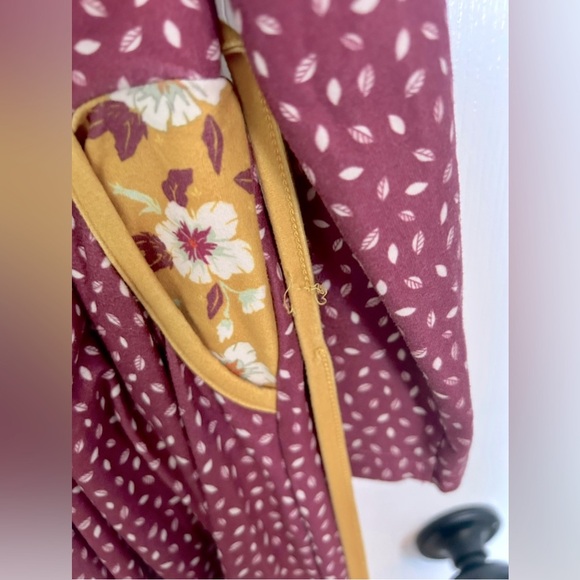 Cheeky Plum Floral Dress size 6 - Picture 2 of 2
